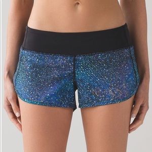 Lululemon Women's Low Rise 2.5" Speed Shorts In "Mermaid"